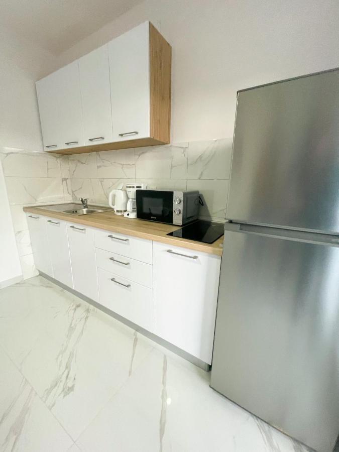 Spacious Apartment Amaros Korčula Exteriör bild